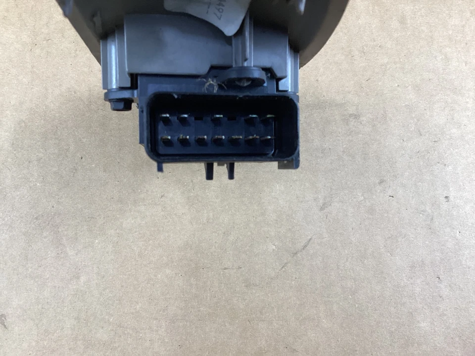 Interruptor de ventana principal de la puerta delantera izquierda del conductor Chrysler Town & Country 2001-2003 Foto 4 de 4