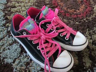 converse pink laces