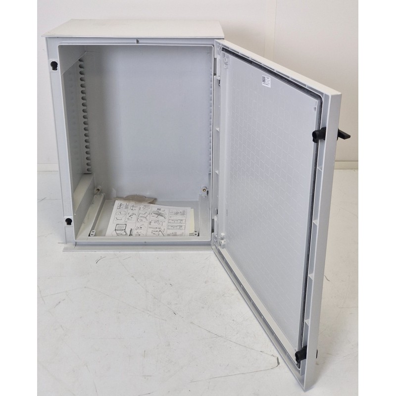 Armoire SCHNEIDER Thalassa PLM étanche IK10 polyester NSYPLM7