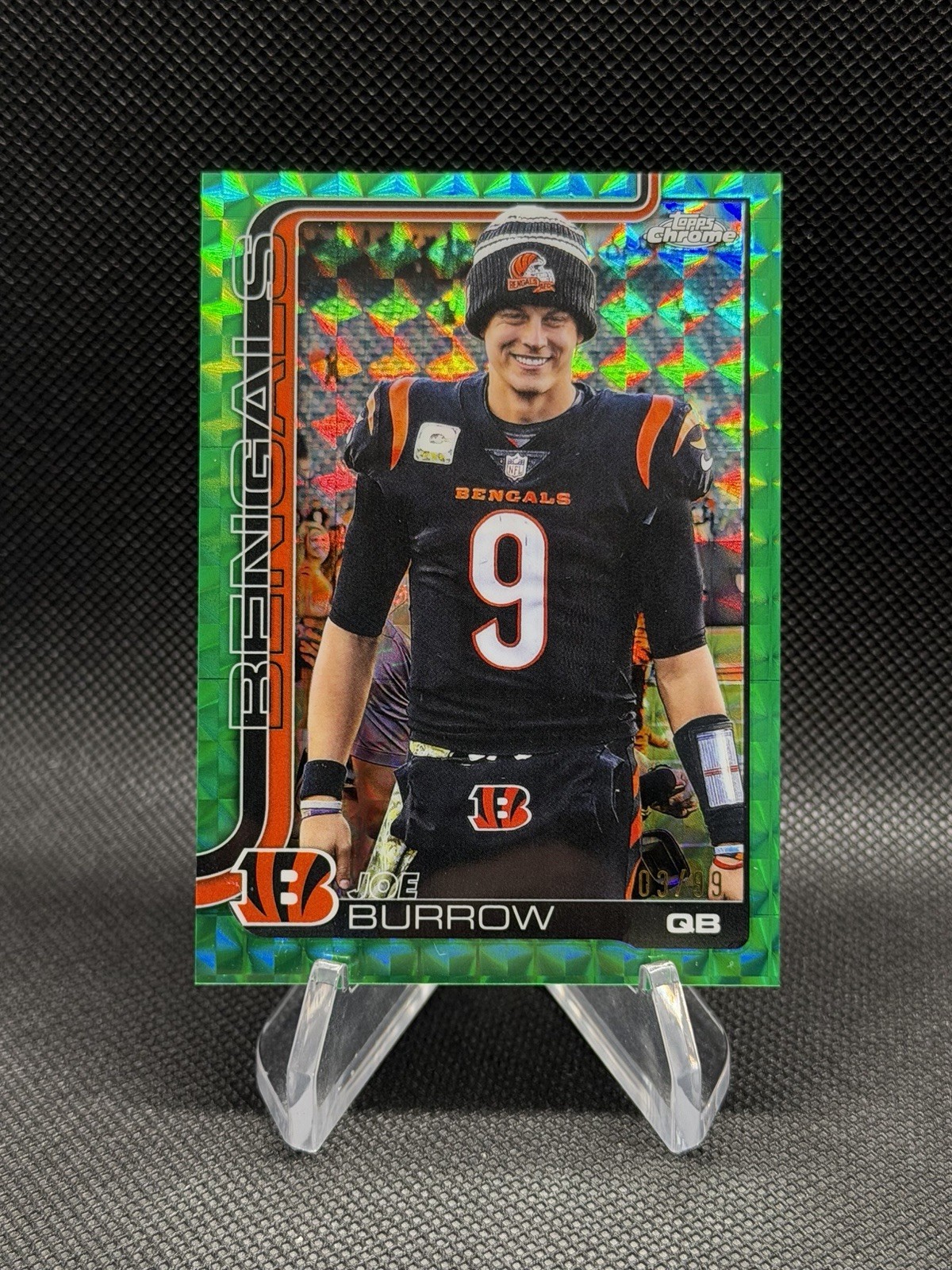 2025 Topps Chrome Joe Burrow Variation Green Geometric Refractor /99
