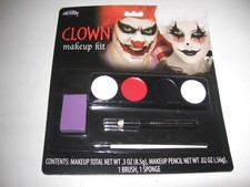 HALLOWEEN Fun World "Clown" Makeup Kit New 
