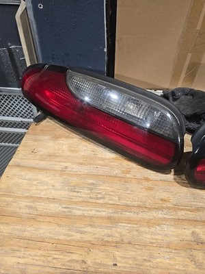 NICE 1997-02 CHEVY CAMARO LEFT & RIGHT TAIL LIGHT ASSEMBLIES OEM LOOKS GOOD 