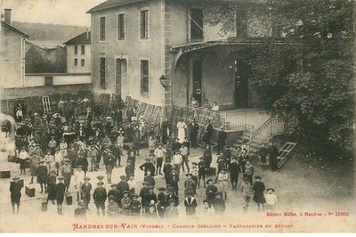 VOSGES  MANDRES SUR VAIR colonie scolaire préparatifs