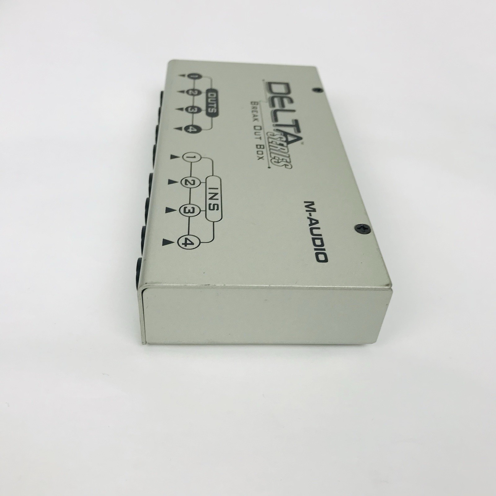 M-Audio Delta Series Break Out Box 4-in/4-out, No Cable