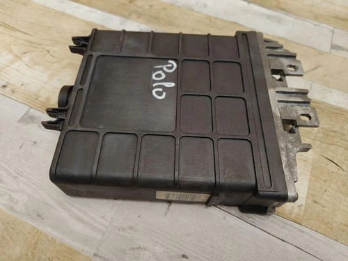 VW POLO 9N Motorsteuergerät ECU 1.60 Petrol 1995 34018621