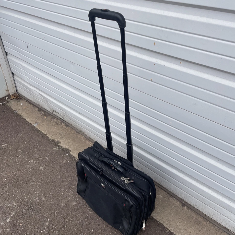 Maletín con ruedas para computadora portátil Wenger Swiss Gear The Potomac Foto 3 de 4