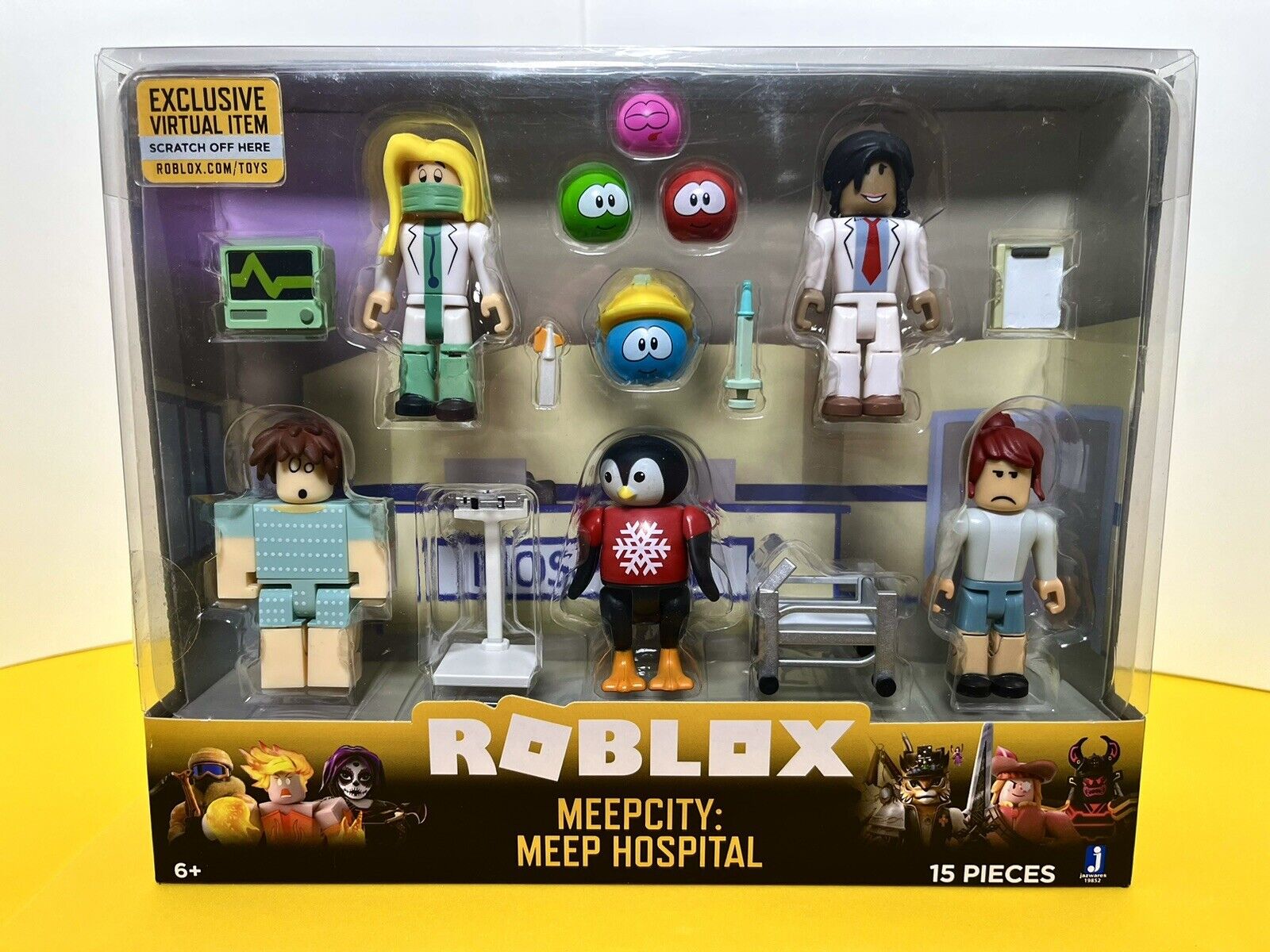 ROBLOX MeepCity: MEEP HOSPITAL 15 Piece Playset w/Exclusive Virtual Item  19852