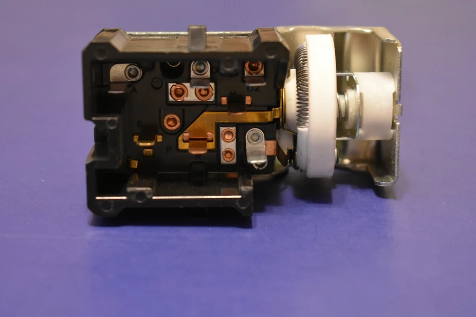 Interruptor de faros 1980-1986 Ford Mustang LTD Mercury Capri Marquis 80-93 Cougar Foto 4 de 4