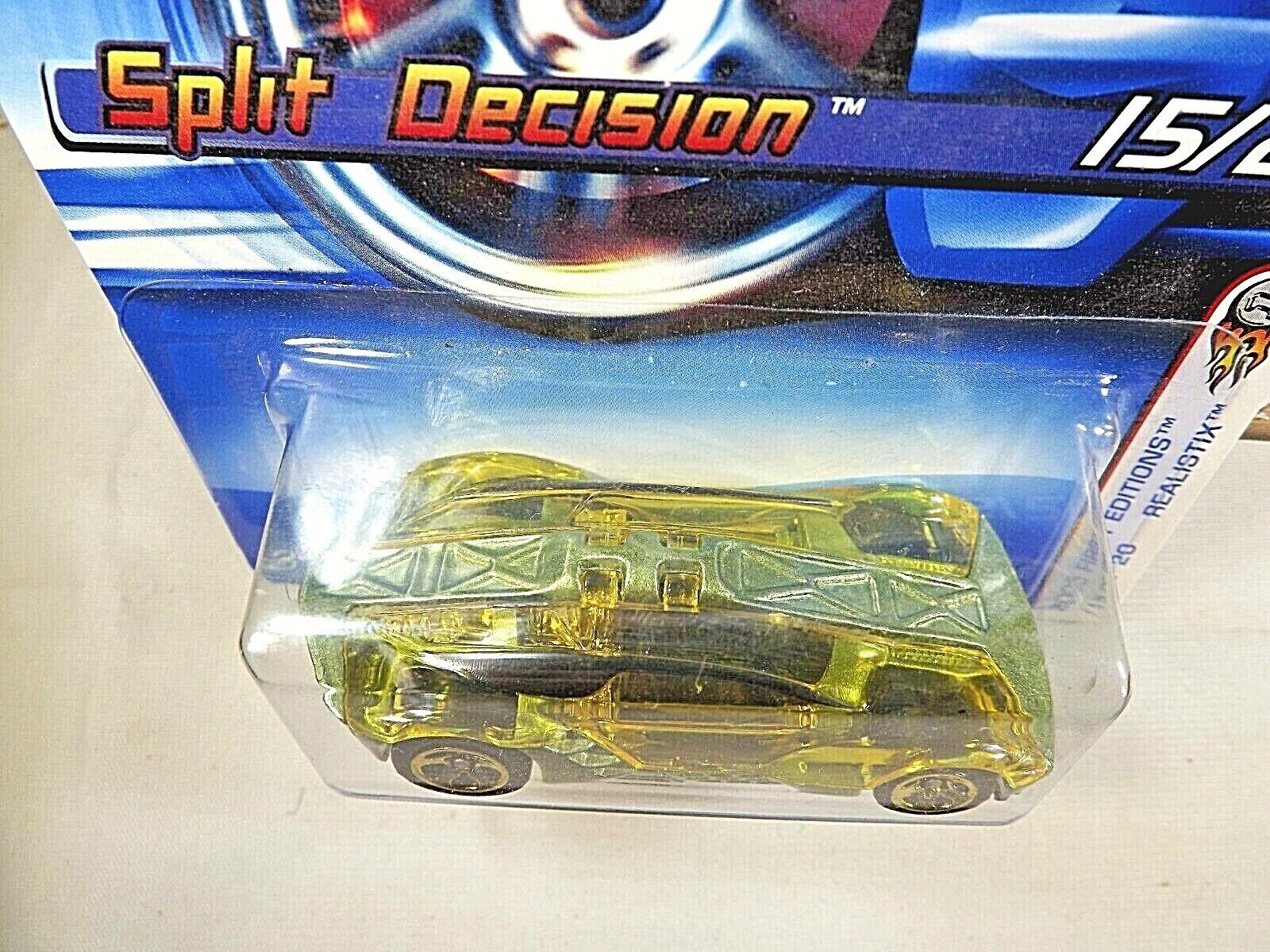 2005 Hot Wheels #15 First Editions-Realistix 15/20 SPLIT DECISION