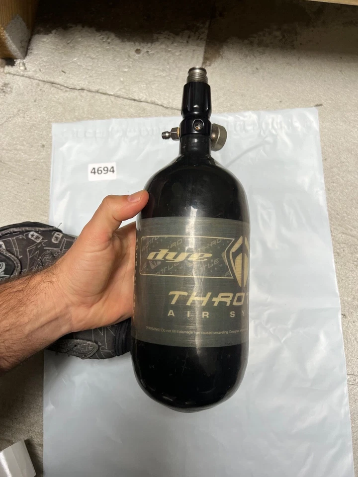 Tanque caducado del acelerador de tinte 68/4500 Foto 2 de 4