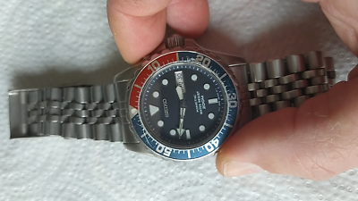 SEIKO KINETIC 5M63-0A10 200M Pepsi Diver +New battery bonus! | eBay