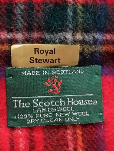 Sciarpa lana di agnello con frange Highland Royal Stewart Stuart tartan plaid Scozia nuova - Foto 3 di 5