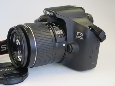     Canon EOS 1300D 18.0MP Digitalkamera mit EF-S 18-55mm IS II Obj.  