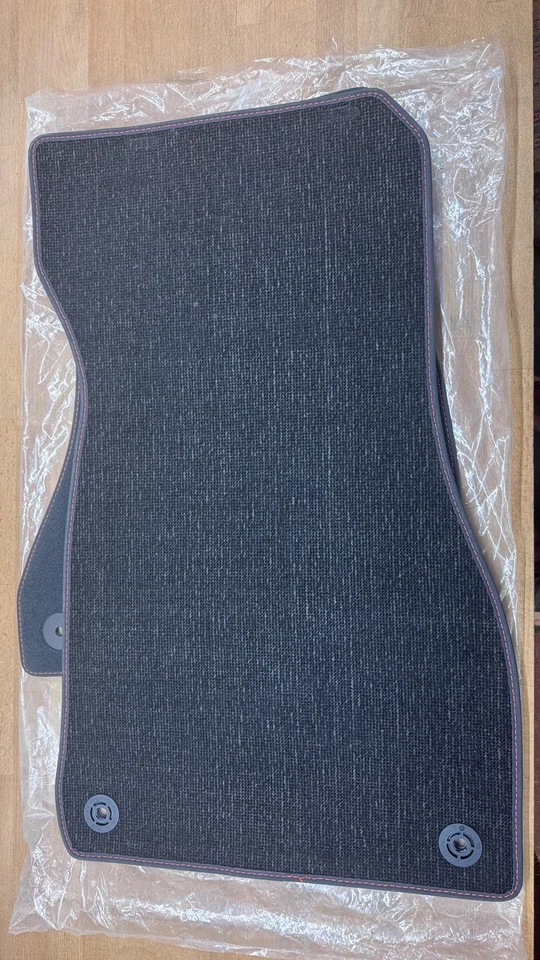 Alfombrillas alfombrillas delanteras originales Audi RS4 RS5 8W chasis con guión "diseño RS" Foto 3 de 4