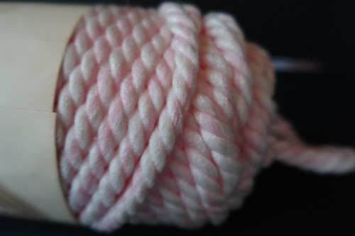Vintage Elefant Twist Garn rosa und weiß 50 Yards 7 mm für Makramee Basteln 1976 - Bild 11 von 12