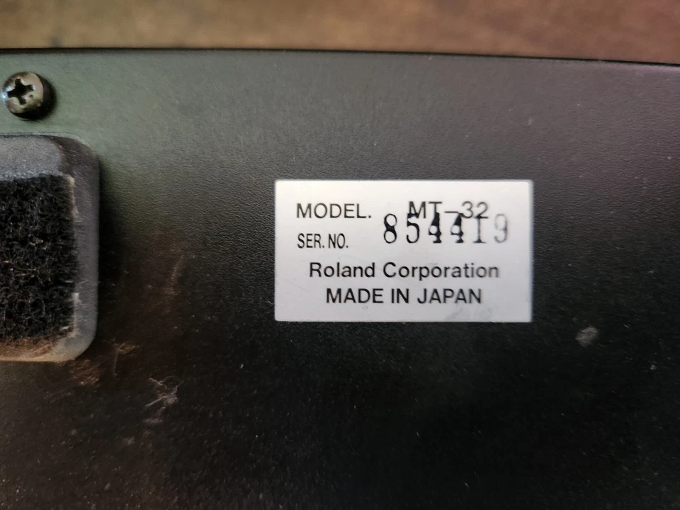 Roland MT-32 Multi-Timbre Sound Module - Image 4 of 4