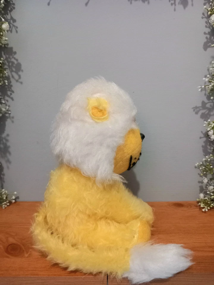 Vintage Yellow Lion Plush Toy - Image 4 of 4
