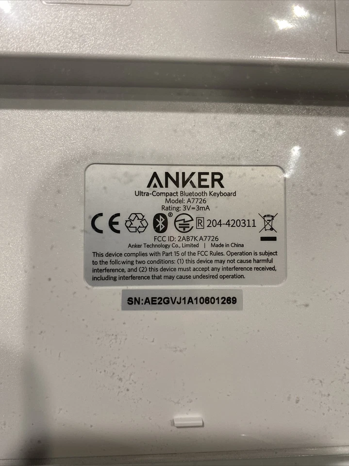 White Anker Wireless Bluetooth Keyboard Ultra Slim for iOS / Mac / Android / PC - Image 4 of 4