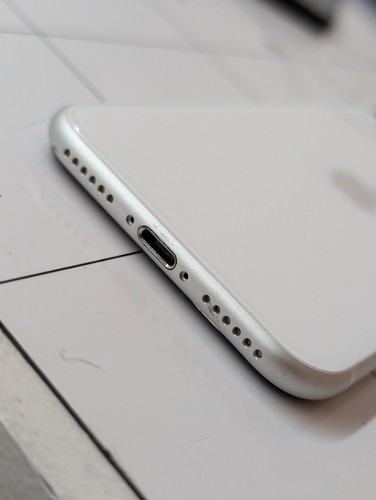 Apple iPhone SE 2a Gen 2020 128GB White Bianco *LEGGI BENE* - Foto 6 di 15