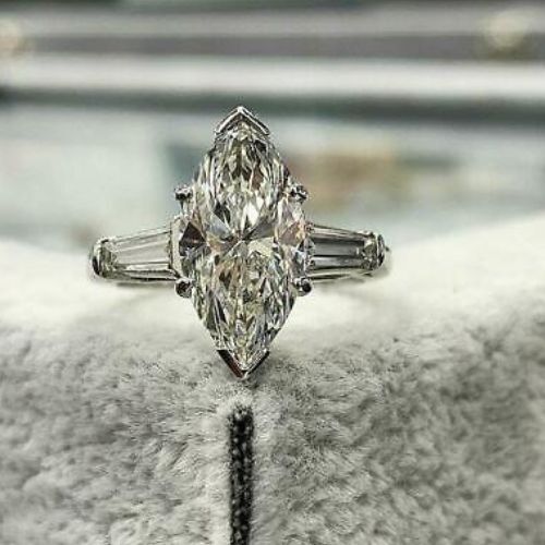 Anello di Fidanzamento Solitario Diamante Simulato 4 Ct Marquise Finitura Oro Bianco 14k - Foto 2 di 6