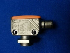 Efector Ifm OGH281 Optical Prox Sensor 200mm 10-30v dc NEW