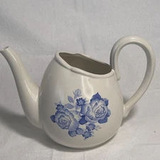 Crowning Touch Vase Pot Vintage Floral Home Decor Crowning Touch