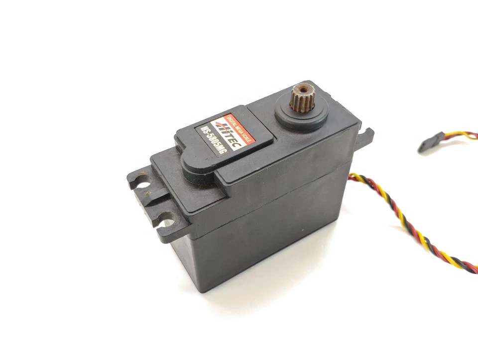 Hitec HS-805MG Monster Metal Gear 15T Analog 1/5 Scale Servo - Image 3 of 4