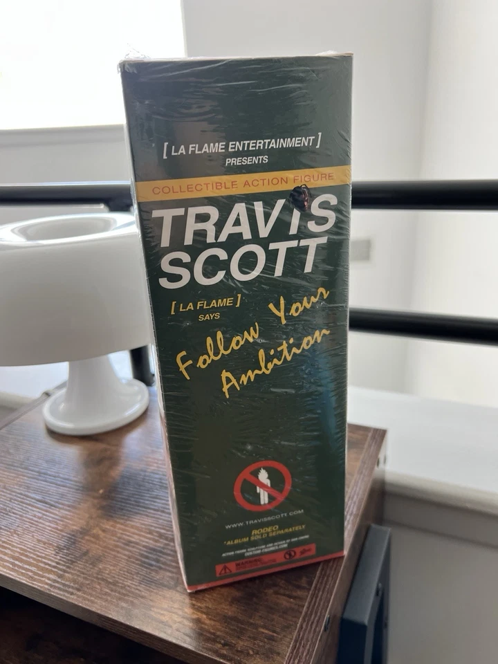 BUNDLE: Travis Scott RODEO Action Figure & Jumpman Jack TR Bright Cactus Size 12 - Image 2 of 4