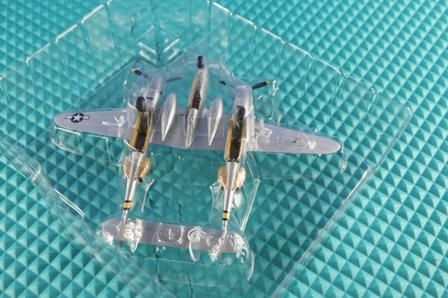 Easy Model Maßstab 1:72 P-38 Platin Sammlerstück zusammengebautes Flugzeugmodell 36433 - Bild 9 von 10