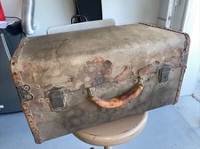 Antique Small Wooden Steam Trunk Dome Lid 20&rdquo;x 10&rdquo;x12&rdquo;