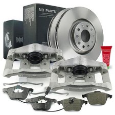 Bremssättel Bremsscheiben Bremsbeläge Satz vorne für Audi A4 8EC 8E5 Seat Exeo