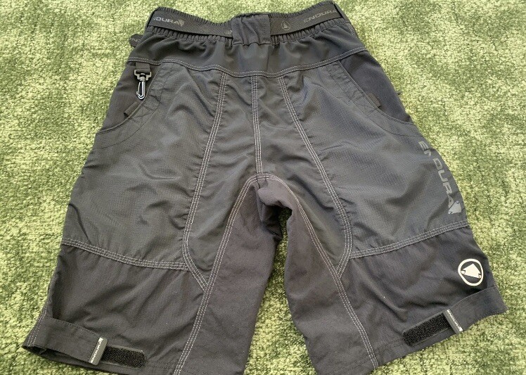 Women’s Endura Black Hummvee Baggy Cycling Shorts Size S VGC eBay