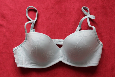 TRIUMPH Mesh Details Padded Wired Push-Up Bra Size UK 34B EU 75B