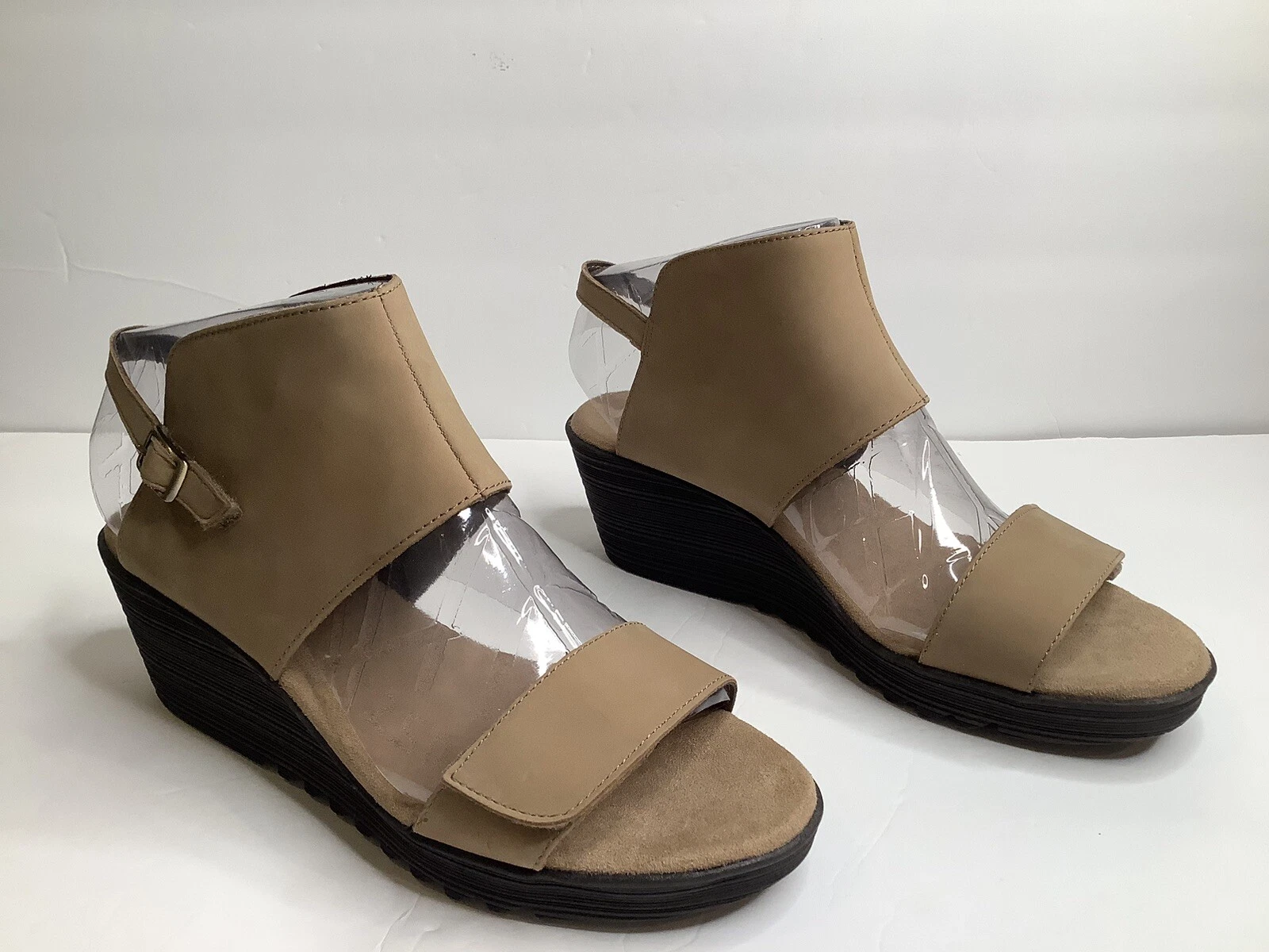 Aerosoles In the Bog Tan Nude Nubuck Leather Casual Open Toe Wedge Sandal Sz 10