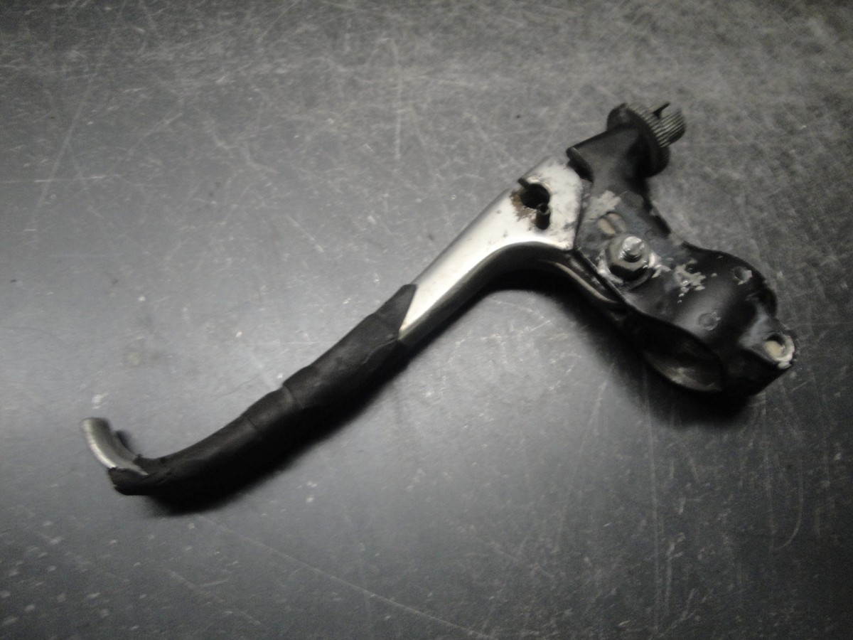 1982 82 KAWASAKI KDX175 KDX 175 MOTORCYCLE BODY HAND LEVER PERCH