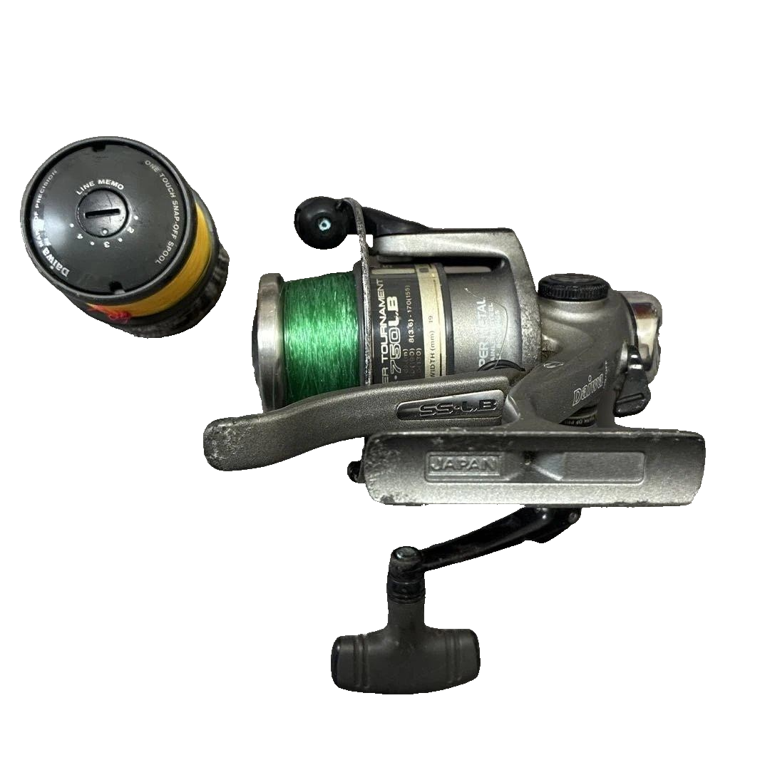 DAIWA　SUPER　Tournament　EX750LB Vintage Daiwa Super Tournament SS-750LB Lever Brake Spinning Reel