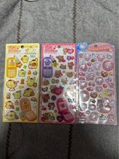 Juego de pegatinas Sanrio Pompompurin y Hello Kitty, 3 piezas - motivo de teléfono celular, pop 3D