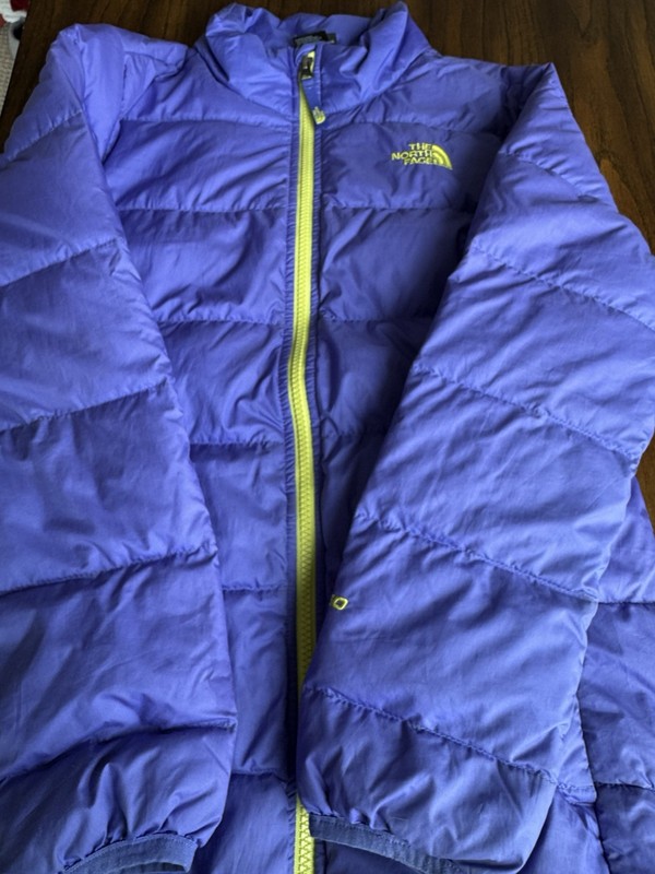 North Face Girls Size 14-16 (L) Purple Jacket 550 Down Puffer Winter Coat Youth