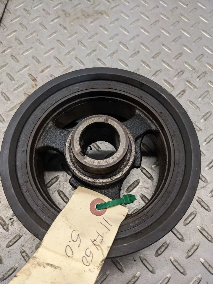 Equilibrador armónico 5,0 L compatible con 11-14 Mustang 1156136 Foto 2 de 4