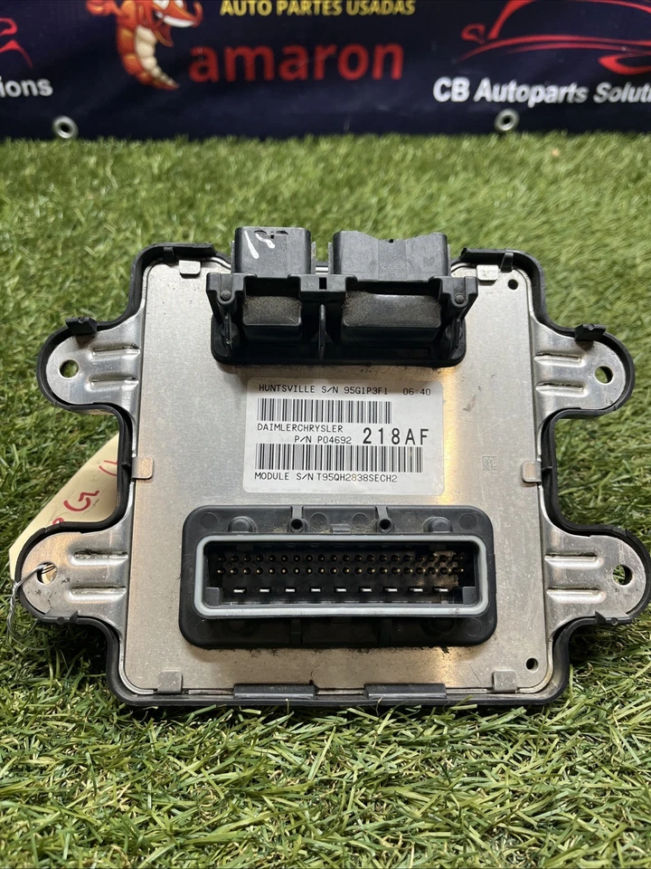 Módulo de control de carrocería Jeep Grand Cherokee Commander 2009-2010 OEM P04692218AF Foto 2 de 4