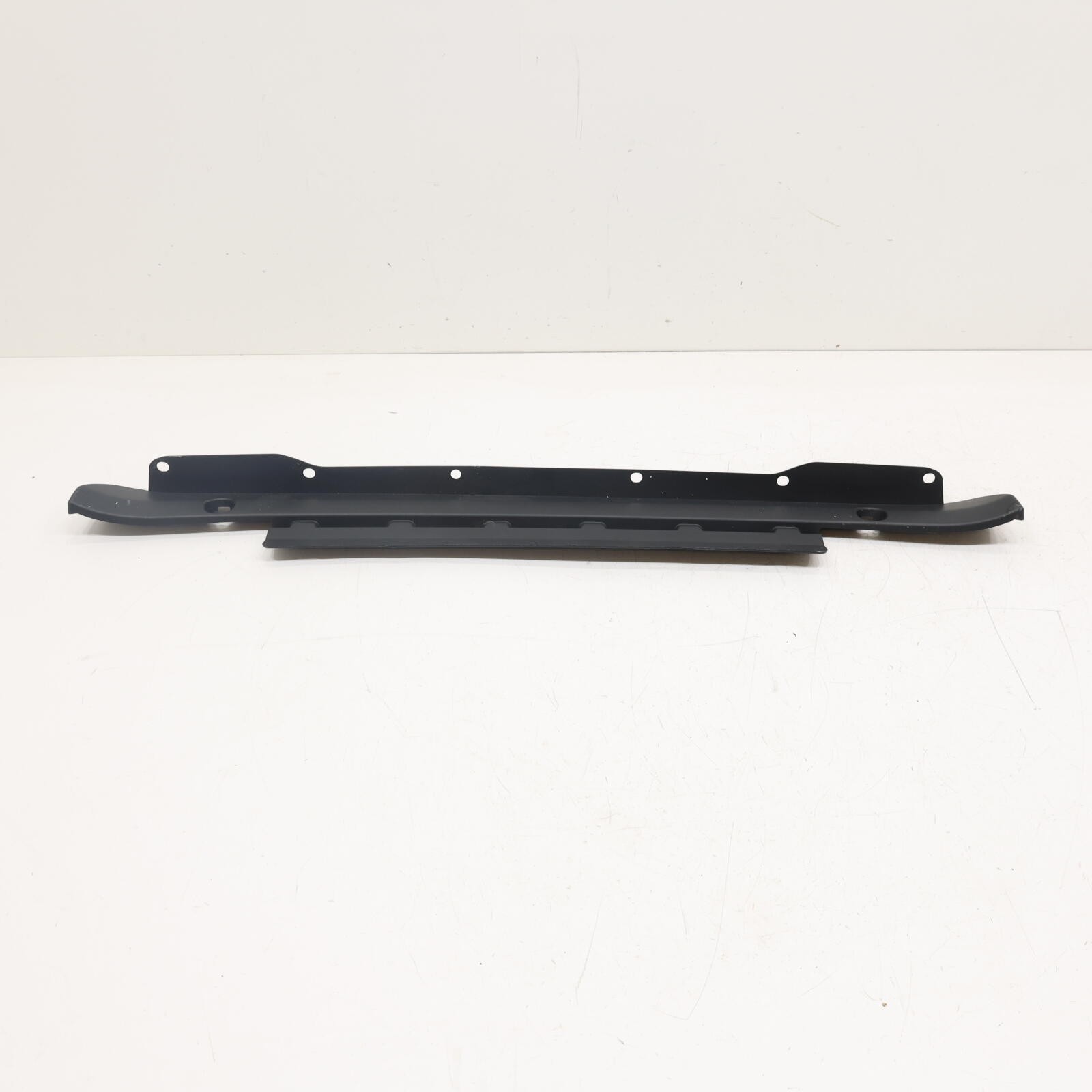2018 - 2026 JEEP WRANGLER FRONT CENTER BUMPER CLOSEOUT MOLDING OEM 6LP45RXFAB