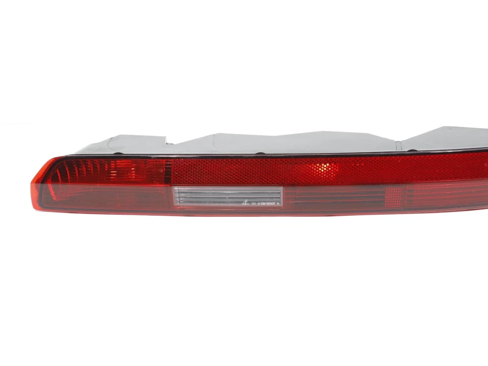 2017-2020 Audi Q7 Rear Right Passenger Lower Bumper Taillight Light Lamp OEM - Image 2 of 4