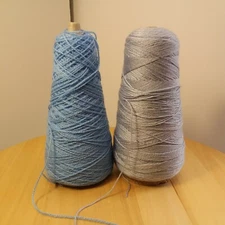 2 x Unlabelled Machine Knitting Yarn - vintage - 303 grams blue 3ply/4 ply