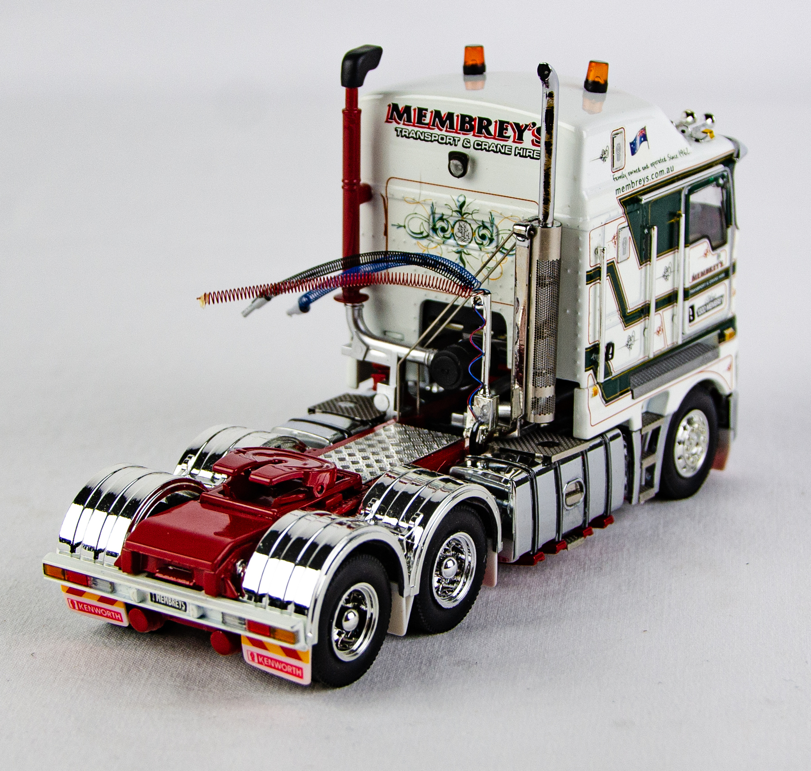TWH Drake Kenworth K200 Prime Mover Membrey's White 150 Scale Diecast