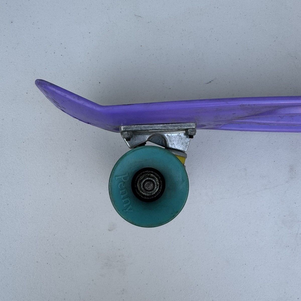 Penny Board Nickel Skateboard 22” Australia Purple Trucks Green