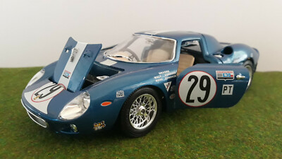 FERRARI 250 LM 1965 # 29 SEBRING bleu 1/18 BURAGO 3333