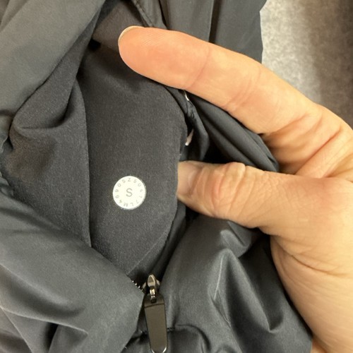 Lululemon about face reversible jacket mens small black puffer snap front coat - Picture 7 of 8