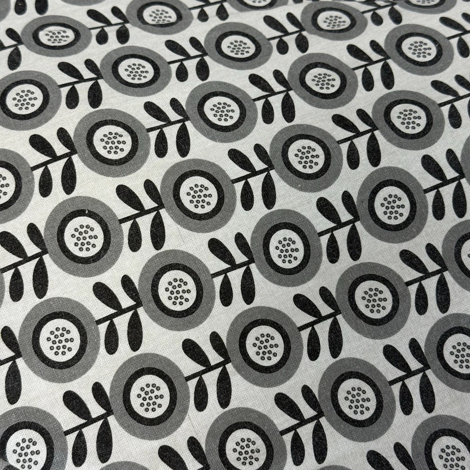 MY BREAST FRIEND Original Nursing Pillow, Black & White Poppy - Image 2 of 4