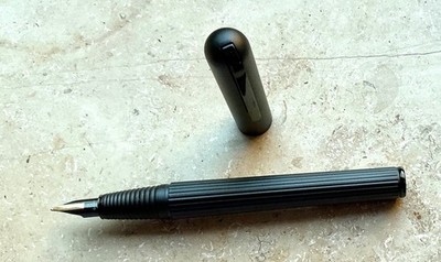 SALE ! LAMY Imporium Füllhalter (092) , schwarz/schwarz + Buch
