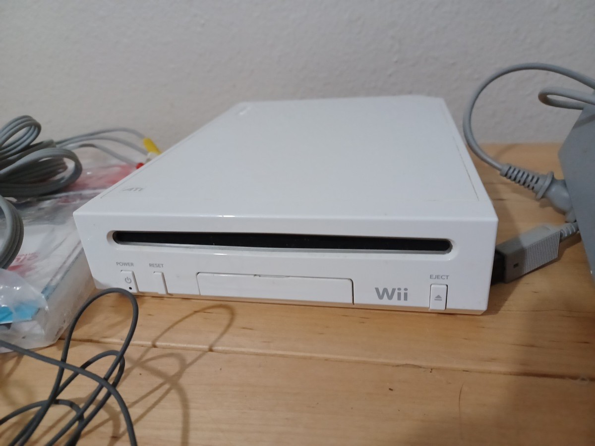 Nintendo Wii RVL-101 Home Console - White | eBay